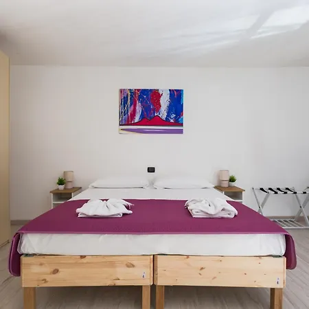 Covino House By Dimorra * Napoli